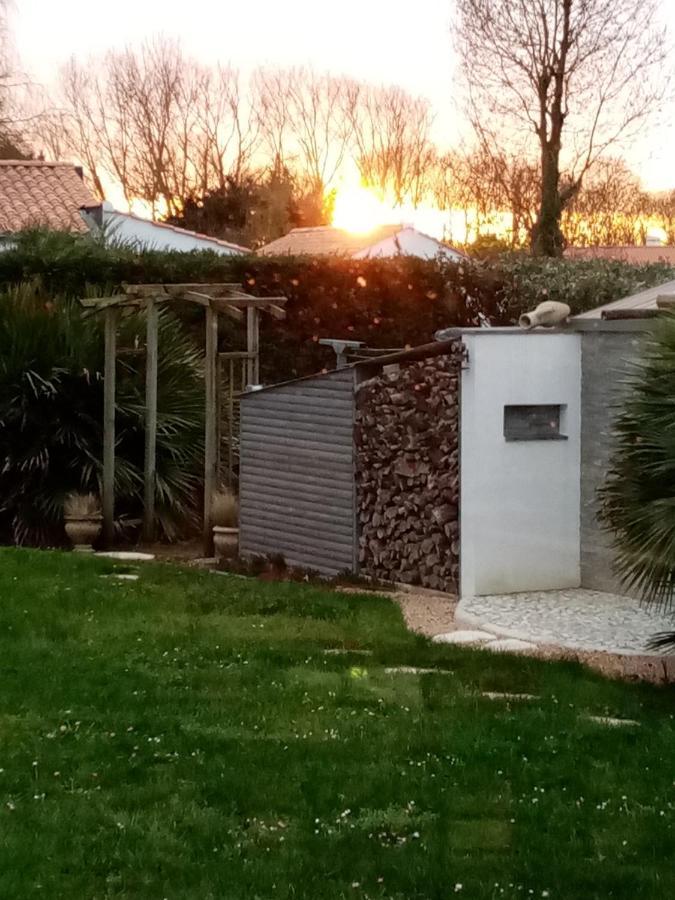 L'Eden Naturiste Spas Challans Kültér fotó
