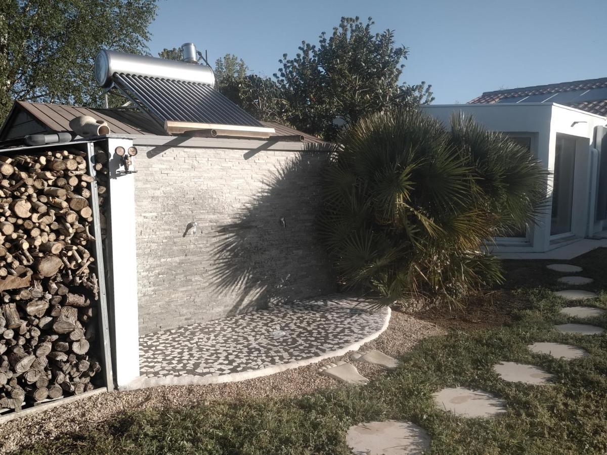 L'Eden Naturiste Spas Challans Kültér fotó