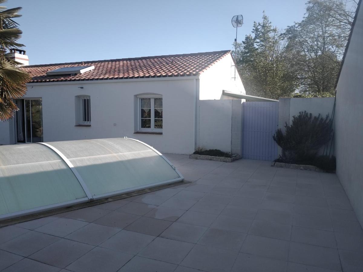 L'Eden Naturiste Spas Challans Kültér fotó