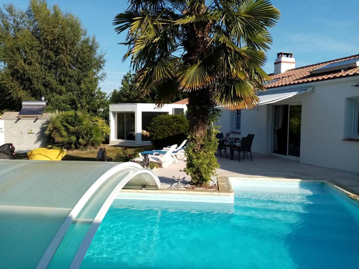 L'Eden Naturiste Spas Challans Kültér fotó
